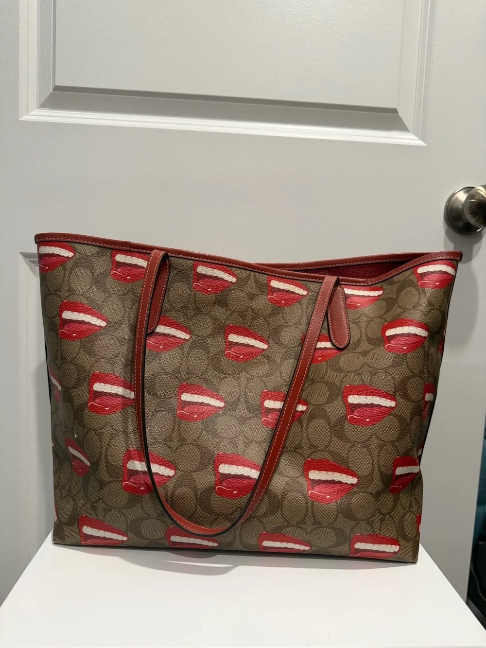 Limited Edition Coach x Tom Wesselmann Signature City Tote Bag 🏙️💋